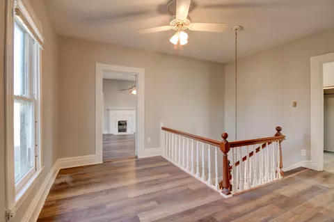 Entry Way - 389 Third St, Guthrie, KY 42234 photo 7 of 7