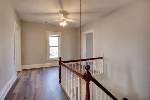 Entry Way - 389 Third St, Guthrie, KY 42234 photo 6 of 7
