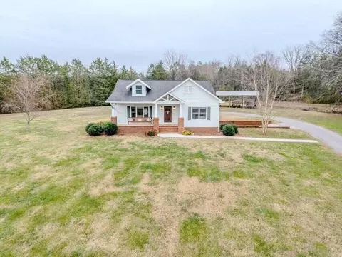 2255 County Rd #700, Riceville, TN 37370