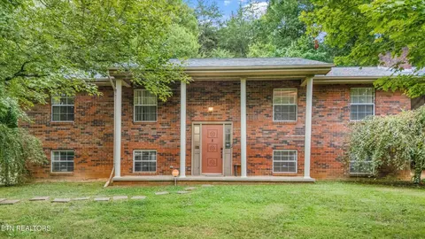1207 Fagley Dr, Seymour, TN 37865