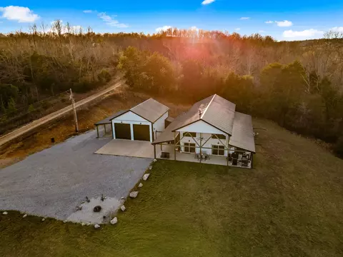 12 Baker Cave Rd, Cumberland Furnace, TN 37051