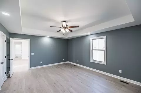 676 Chipman Rd, Bethpage, TN 37022 photo 11
