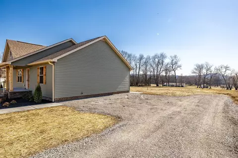 676 Chipman Rd, Bethpage, TN 37022 photo 23