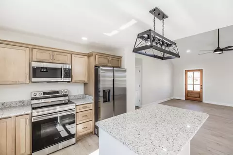 676 Chipman Rd, Bethpage, TN 37022 photo 9