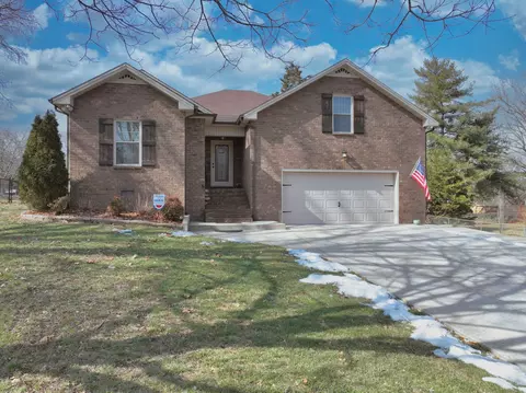 1005 Candace St, Gallatin, TN 37066