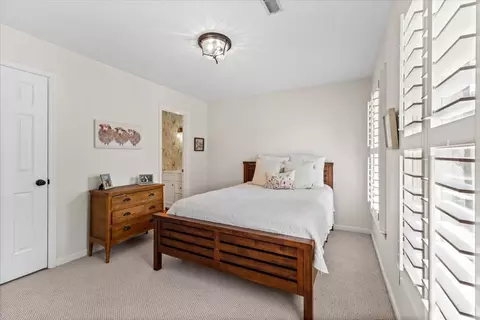Bedroom - 1802 Somerset Dr, Murfreesboro, TN 37129 photo 8 of 10