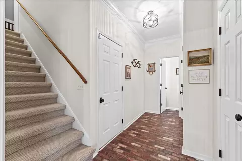 Entry Way - 1802 Somerset Dr, Murfreesboro, TN 37129 photo 5 of 13