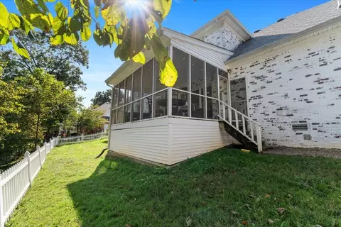 Exterior - 1802 Somerset Dr, Murfreesboro, TN 37129 photo 15 of 15
