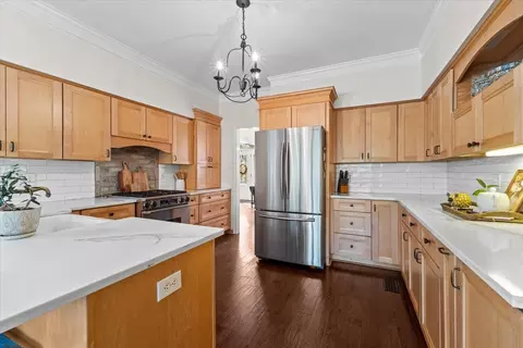 Kitchen - 1802 Somerset Dr, Murfreesboro, TN 37129 photo 1 of 4