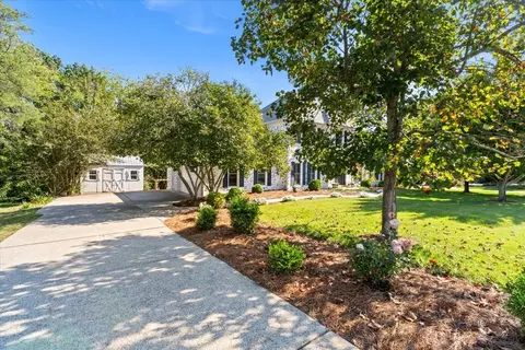 Exterior - 1802 Somerset Dr, Murfreesboro, TN 37129 photo 13 of 15
