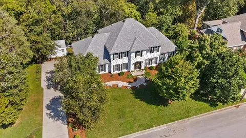 View/Area - 1802 Somerset Dr, Murfreesboro, TN 37129 photo 2 of 6