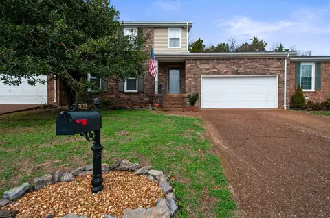 7022 Tartan Dr, Brentwood, TN 37027