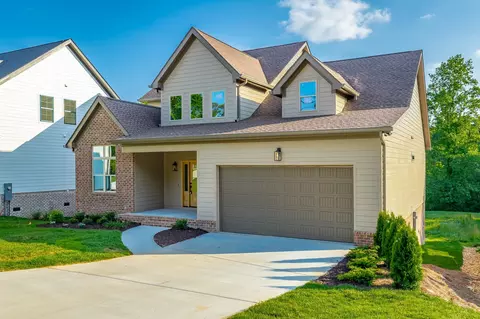 676 Courtney Ln, Chattanooga, TN 37415