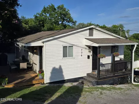 736 W Oak Hill Ave, Knoxville, TN 37921