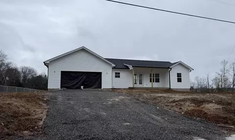 310 Johnson Chapel Rd, Sparta, TN 38583
