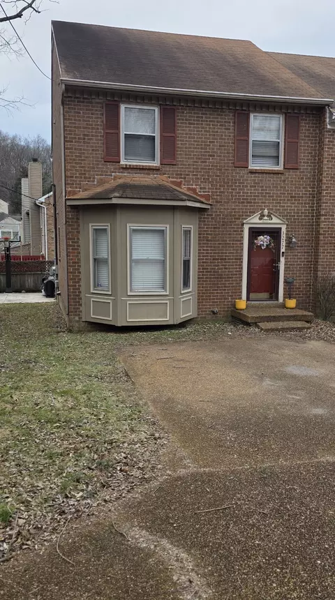 3277 Priest Woods Dr, Nashville, TN 37214