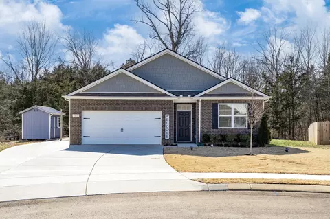 401 Lauren Ln, Chapel Hill, TN 37034