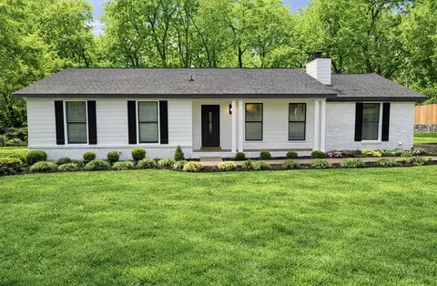 545 Springmont Blvd, Old Hickory, TN 37138
