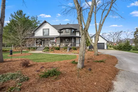 2696 Barfield Rd, Murfreesboro, TN 37128