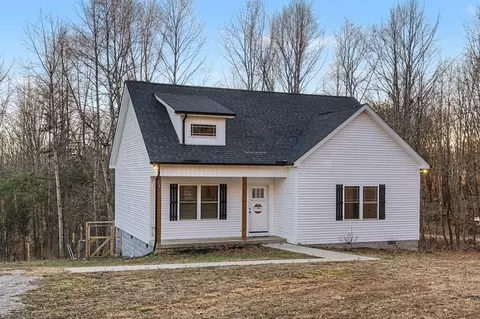 732 Lucas Rd, Dickson, TN 37055