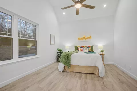 Bedroom - 732 Lucas Rd, Dickson, TN 37055 photo 1 of 6