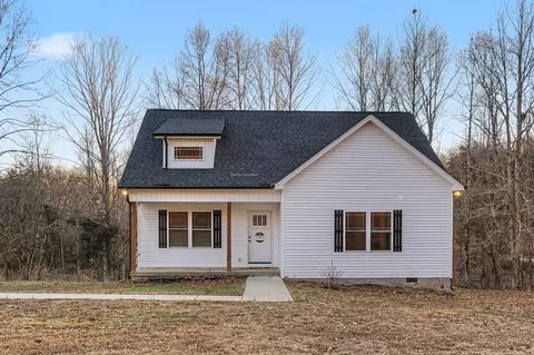 Exterior - 732 Lucas Rd, Dickson, TN 37055 photo 5 of 5