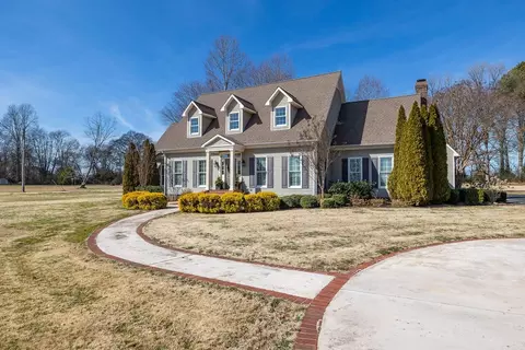 268 Walden Rd, Lawrenceburg, TN 38464
