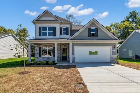 564 Nightengale Ridge Dr, Columbia, TN 38401