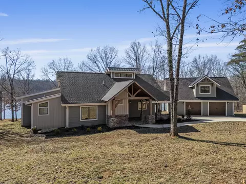 722 Hemlock Ln, Spencer, TN 38585