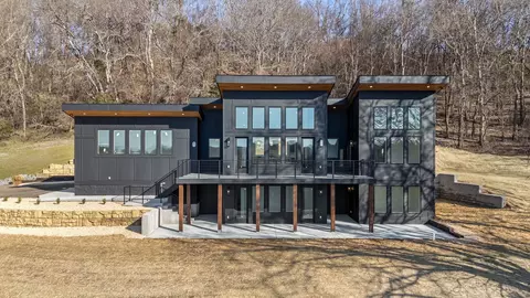 1320 Rambo Hollow Rd, Lewisburg, TN 37091
