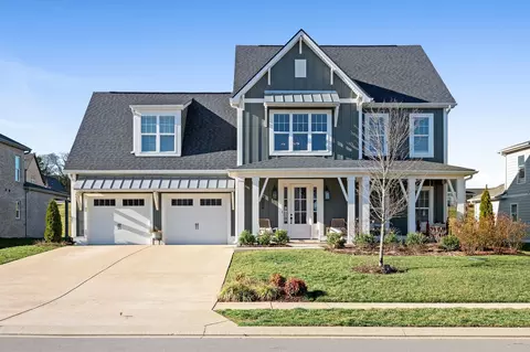 7629 Delancey Dr, College Grove, TN 37046