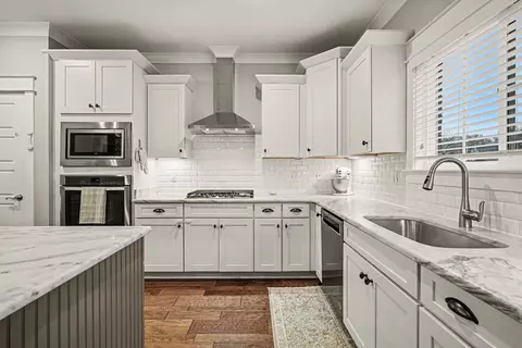 Kitchen - 700 Beamon Dr, Franklin, TN 37064 photo 2 of 3