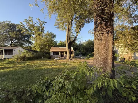 5417 Connell St, Chattanooga, TN 37412