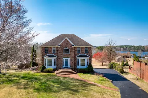 162 Mulberry Ln, Lexington, TN 38351