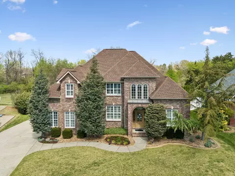 427 Creekview Dr, Murfreesboro, TN 37128