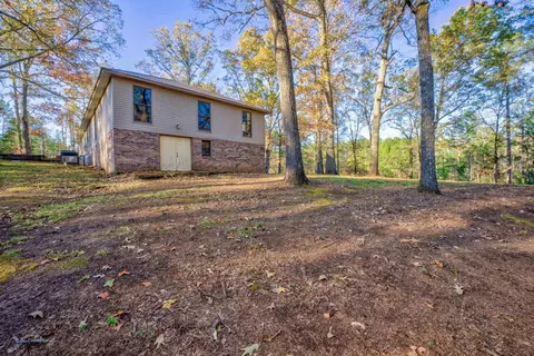 Exterior - 183 Matlock Rd, Ramer, TN 38367 photo 9 of 11