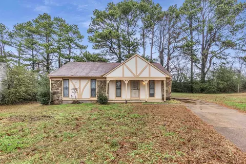 4956 Lazybrook Dr, Memphis, TN 38118