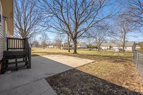 Exterior - 3227 Westbrook Dr, Murfreesboro, TN 37130 photo 5 of 11