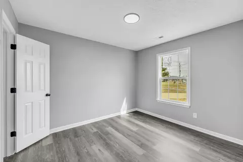 Bedroom - 132 Trailside Dr, Murfreesboro, TN 37130 photo 4 of 7