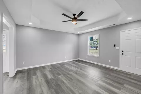 Living - 132 Trailside Dr, Murfreesboro, TN 37130 photo 1 of 3