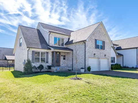 1026 Gadwall Ln, Spring Hill, TN 37174