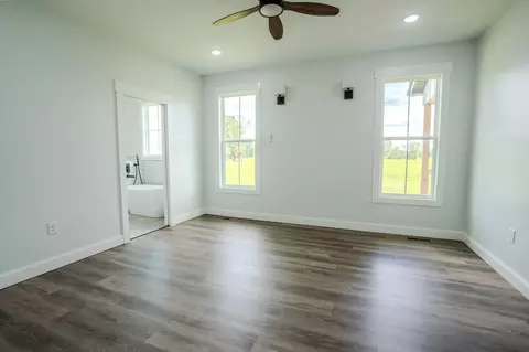 Bedroom - 176 Beartown Rd, Loretto, TN 38469 photo 5 of 7