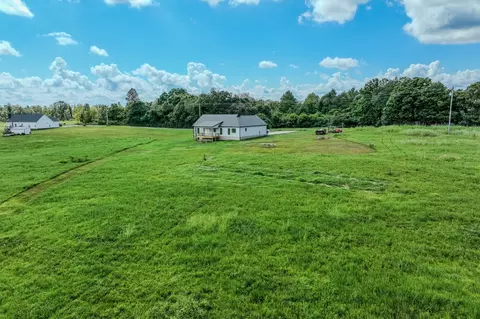 Exterior - 176 Beartown Rd, Loretto, TN 38469 photo 8 of 8