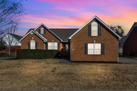 197 Red Jacket Trce, Murfreesboro, TN 37127 photo 3