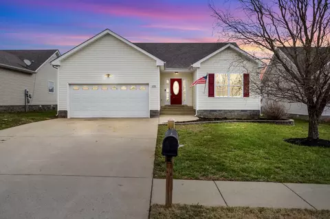 3753 N Jot Dr, Clarksville, TN 37040