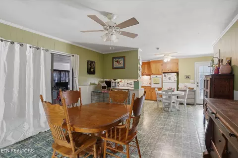 Dining - 415 N 1st Ave, Baxter, TN 38544 photo 4 of 4