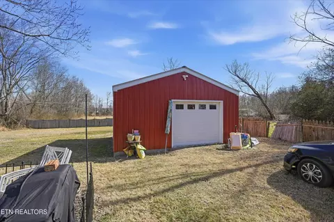 Other - 415 N 1st Ave, Baxter, TN 38544 photo 7 of 8