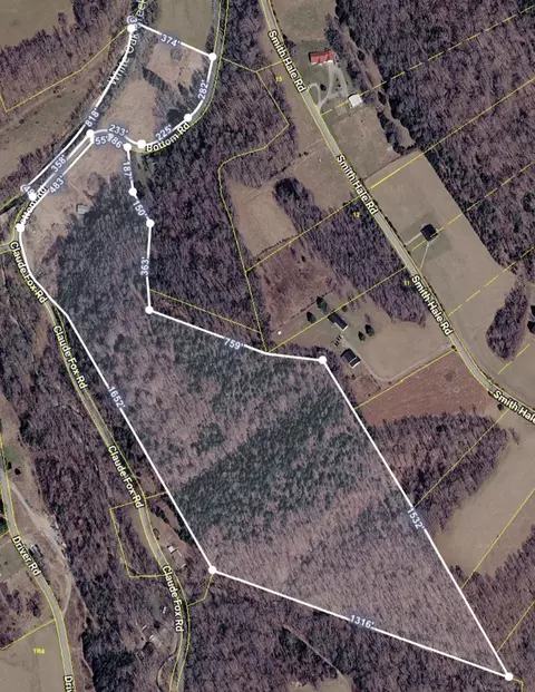 35 Bottom Rd, Lafayette, TN 37083