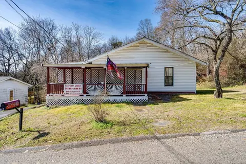 5 Franklin Pl, Chattanooga, TN 37412