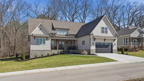 814 River Watch Way, Winchester, TN 37398